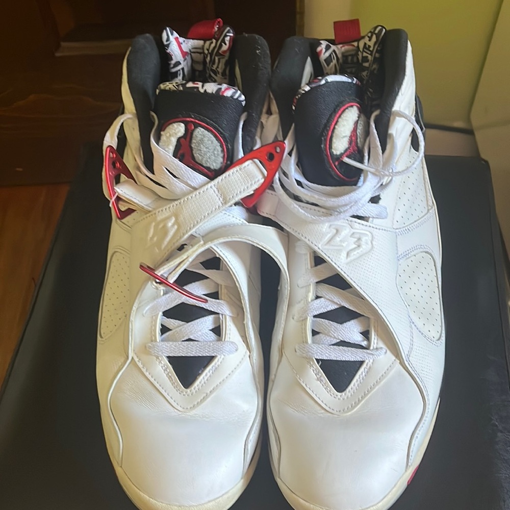 Jordan 8 retro “alternate” size 13